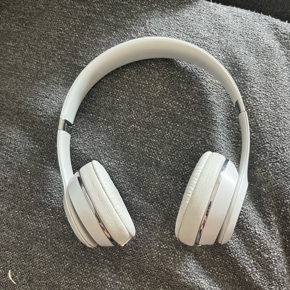 beats solo 3 - Picture 5 of 5